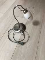 Lampa wisząca oraz lampka stojąca