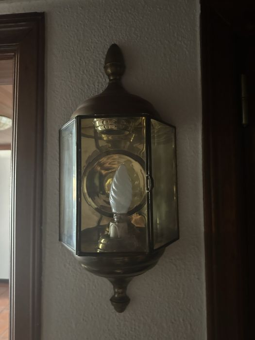 Candeeiro tipo aplique de parede antigo