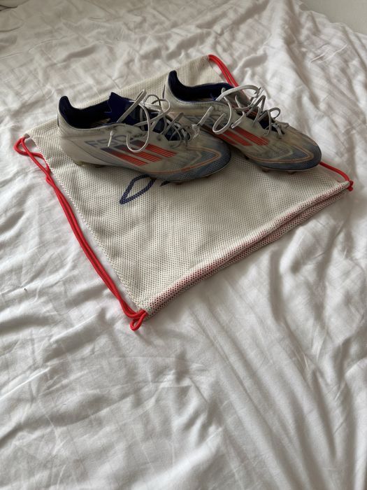 Продаю бутсы адидас f50 elit