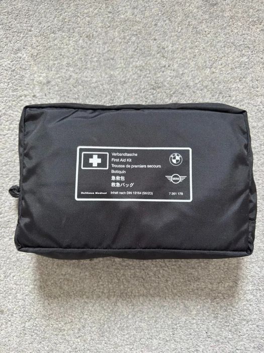 Аптечка BMW нова