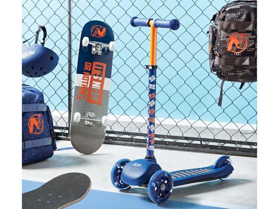 NERF Hulajnoga dzieci trójkołowa z oświetleniem LED