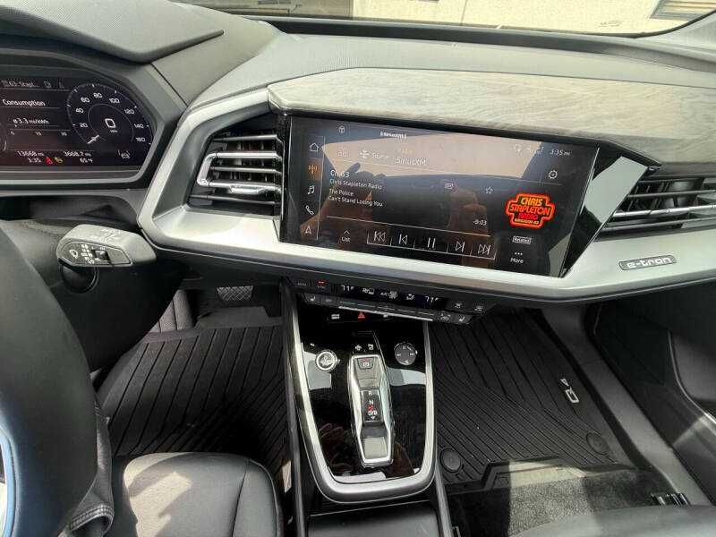2023 Audi Q4 e-tron quattro Prestige 50