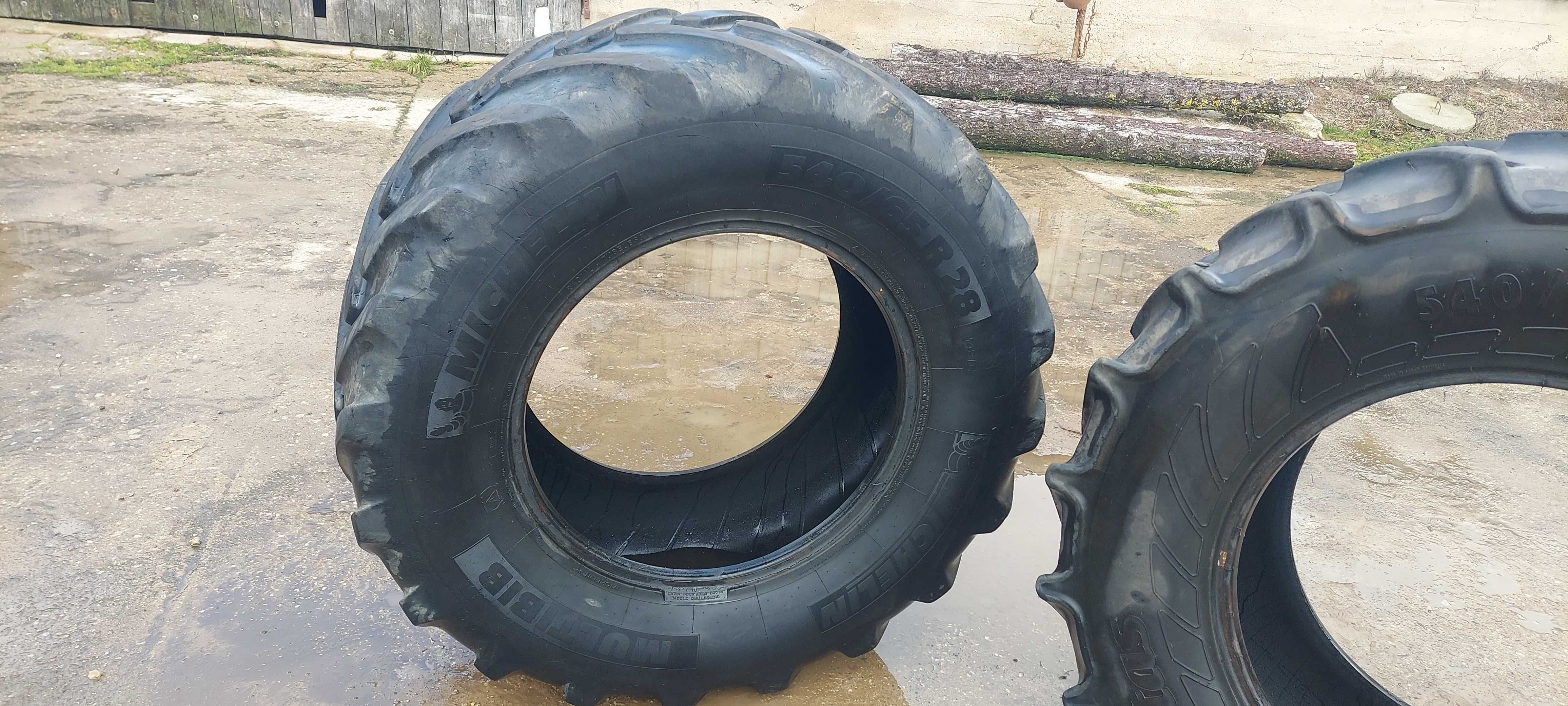 Michelin Multibib 540/65R28 2011 rok 2cm bieżnika