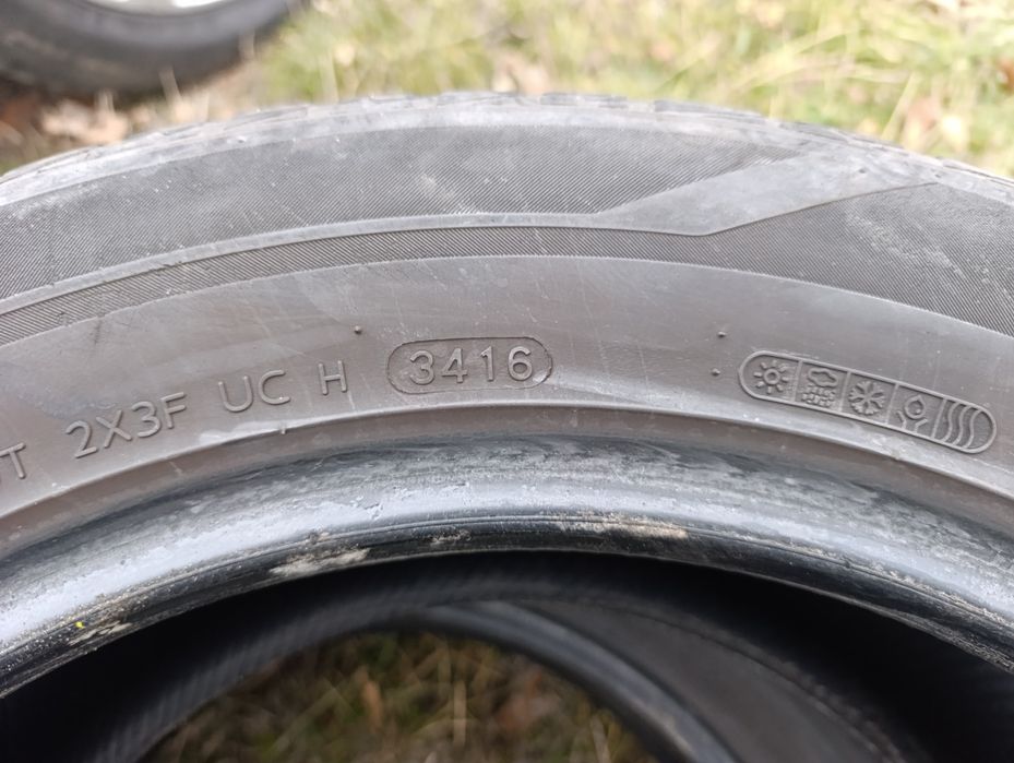 Hankook Kinergy 4s 235/55 r17