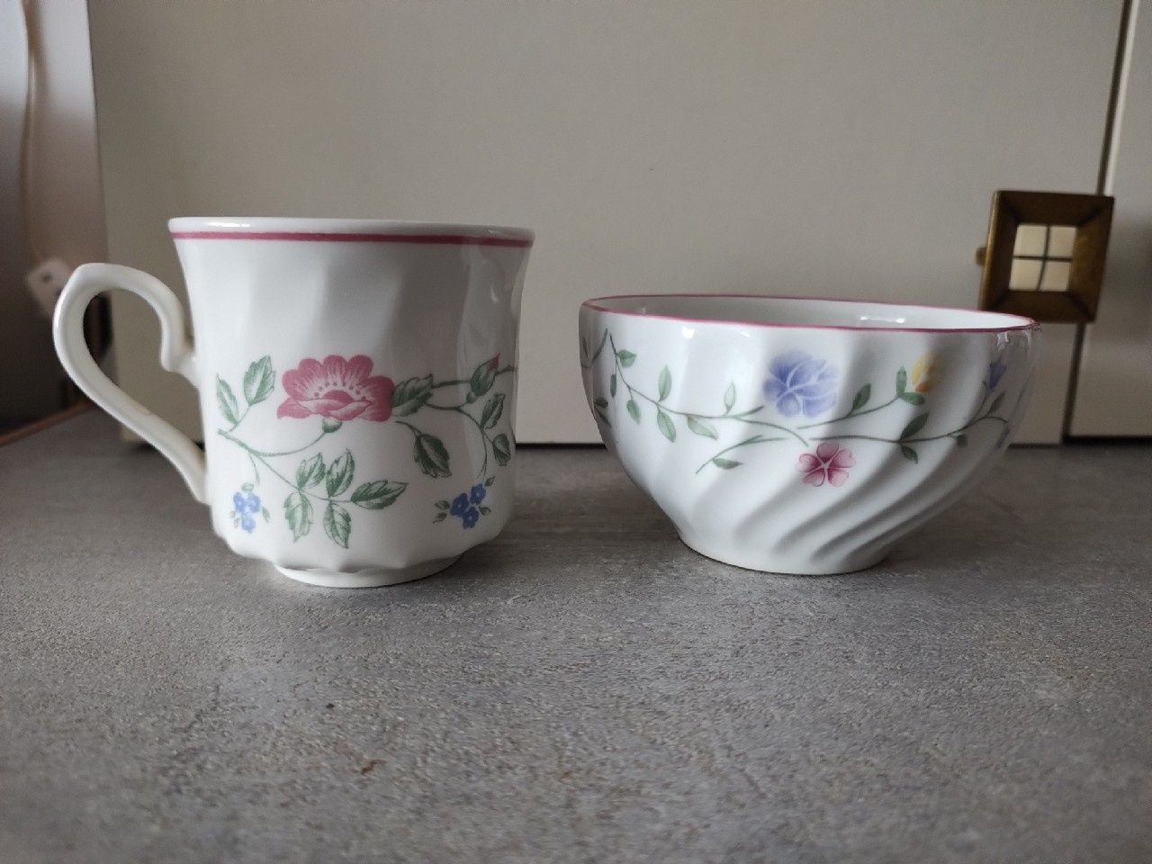 Filiżanka i miska porcelana Churchill