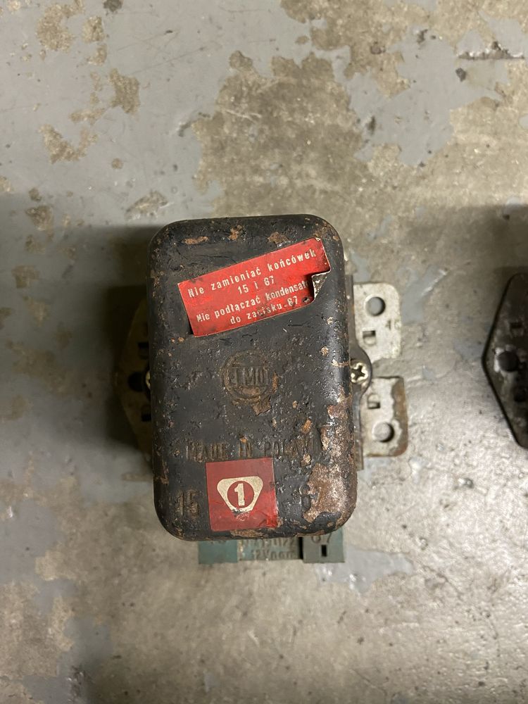 Regulator napięcia alternatora od Fiata 125p
