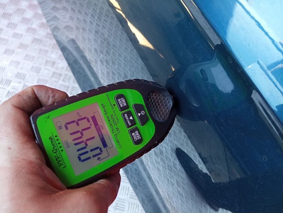 Двері Touareg CR 8H P5M праві задні Двери Туарег ЦР СР задние правые