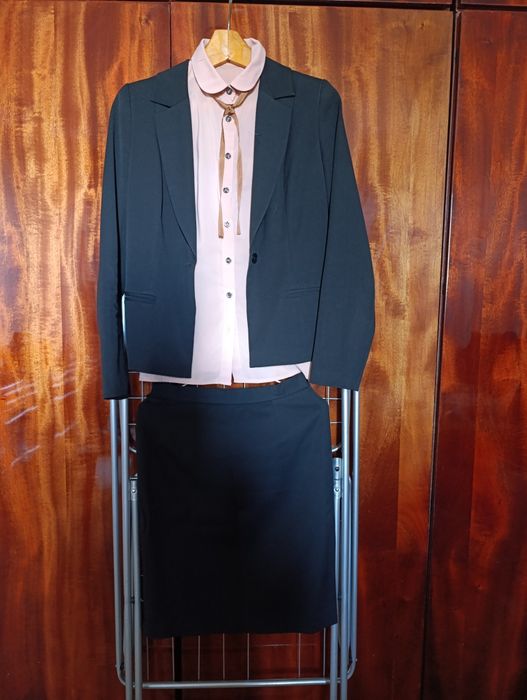 Костюм женский с блузой