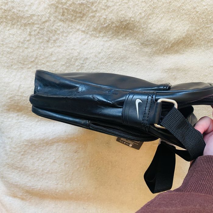 Продам чорну сумку Nike чоловічу нову
