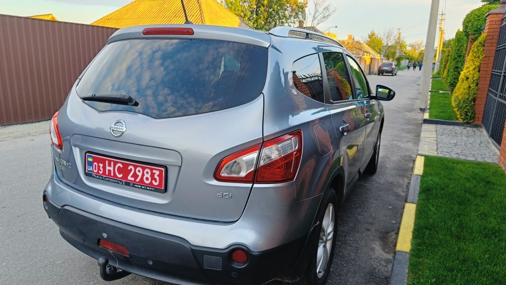 Nissan Qashqai +2 КРОСОВЕР