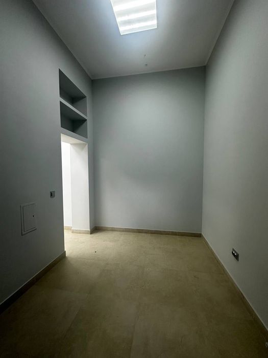 Оренда приміщення 90 м2 з прохідністю людей