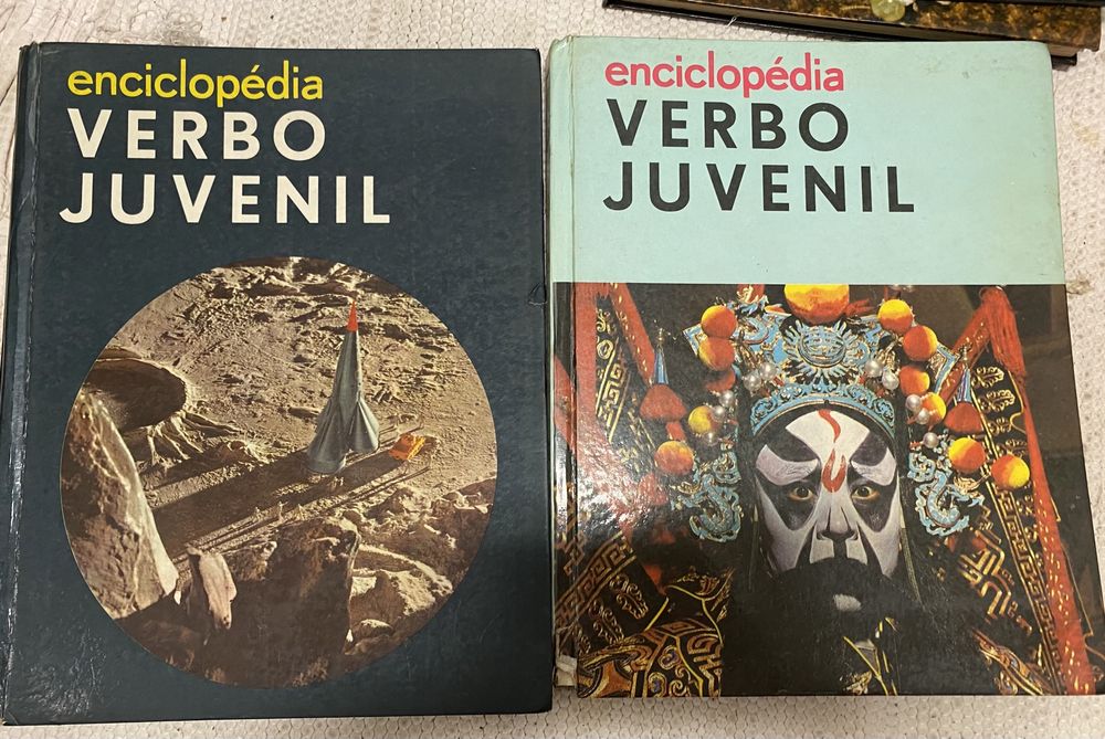 2 Enciclopédias da Verbo Juvenil