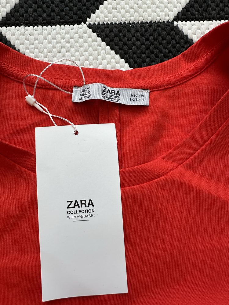 Червона сукня Zara S