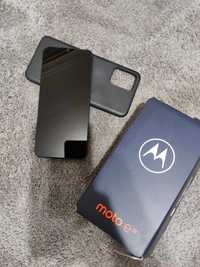 motorola moto e13