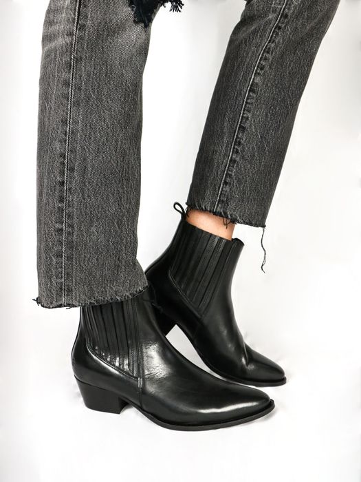 Botki skórzane w szpic klasyczne czarne niski obcas Liesa & Mary 42