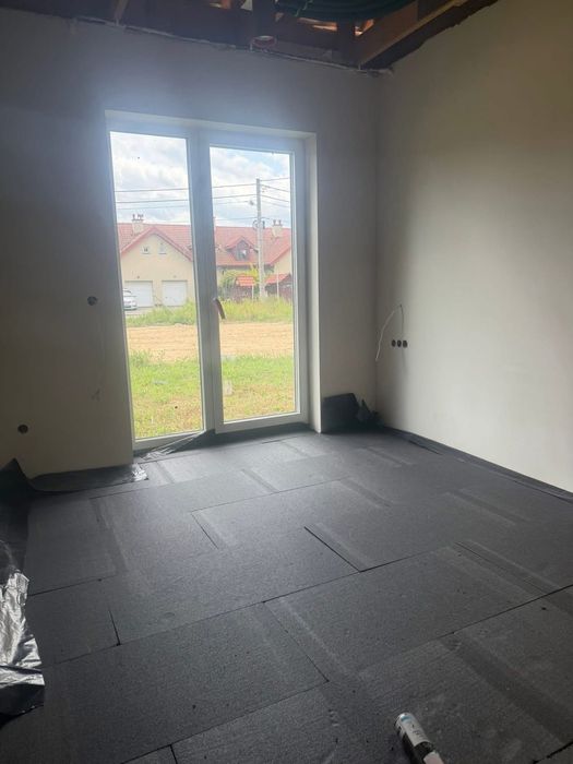 Wylewki Maszynowe na ogrzewanie podłogowe / Izolacja / Styropian