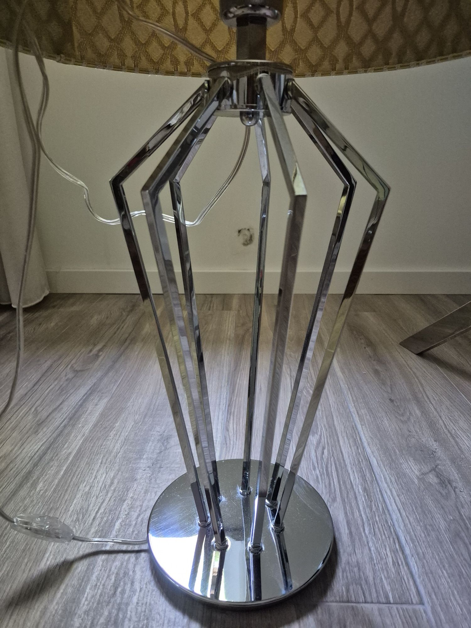 Candeeiro de mesa de apoio
