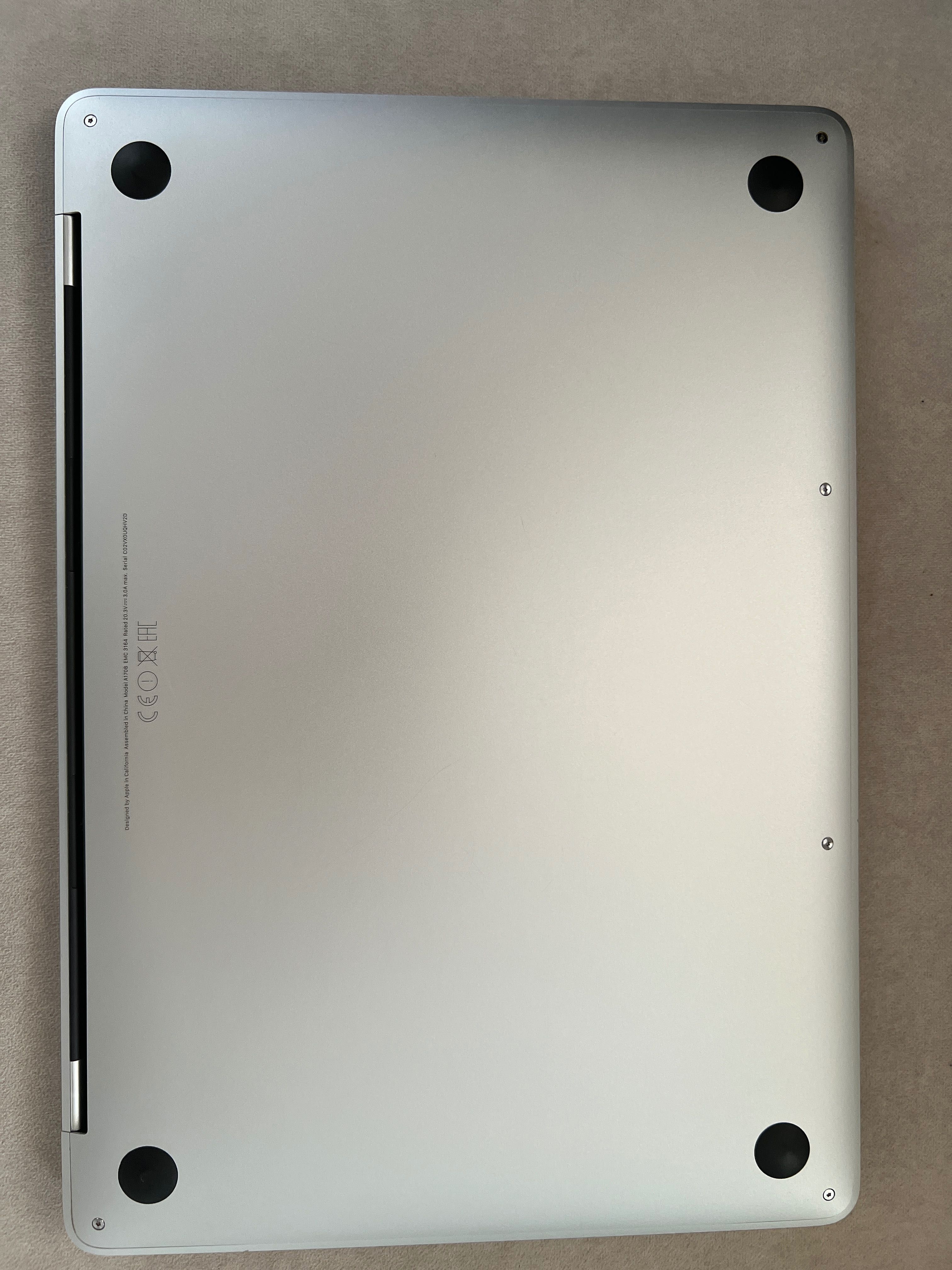MacBook Pro 13” Retina (2017)Intel Core i5, 8GB/SSD 256GB