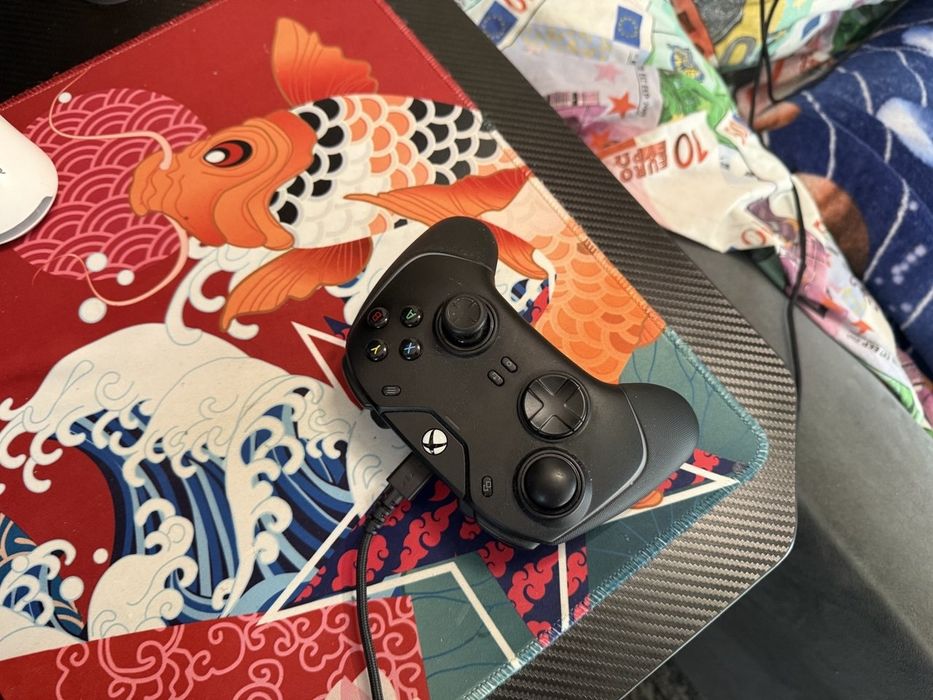 Контролер Razer Wolverine V2