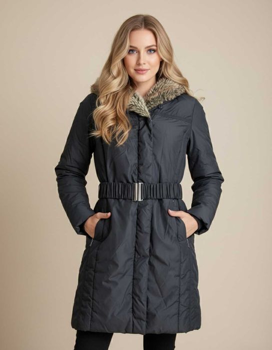 CARRY czarna damska długa kurtka zimowa z futerkiem- M/38
