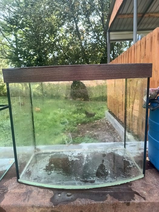 Аквариум б/у 60 л ,30л ,9л