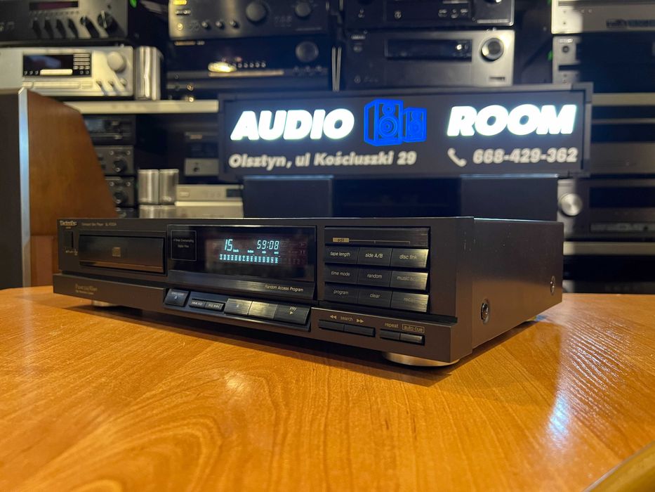 Odtwarzacz płyt CD Technics SL-P202A Audio Room