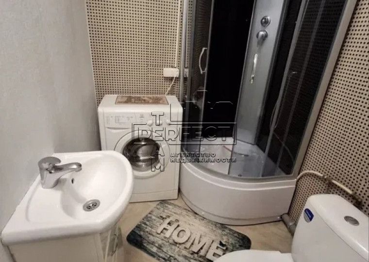 Продаж 1к квартири Гната Юри 3 / Гната Юры 3