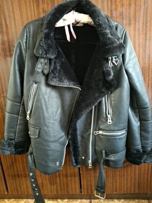 Жіноча куртка авіатор