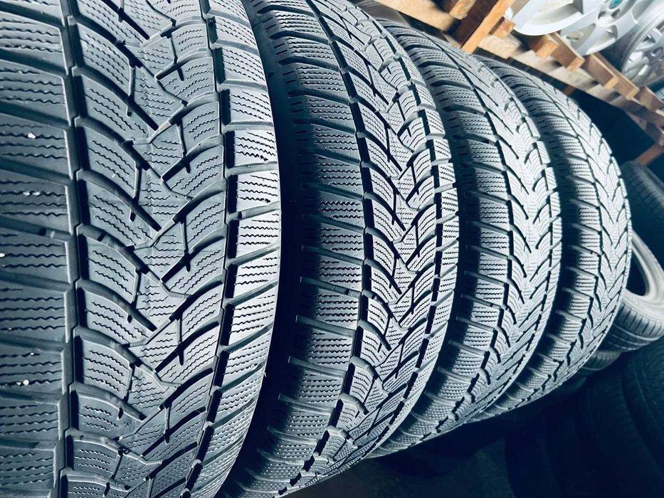 Шини Резина Зимові 235 60 18 Dunlop Winter Sport 5 4шт