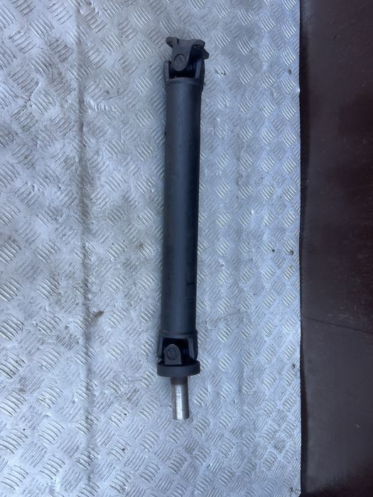 Кардан Mitsubishi pajero 1986 год паджеро обьем 2.0 бенз