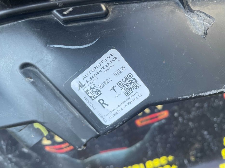 Фара протитуманна права Tesla S Plaid протитуманка Tesla 1649248-00-C