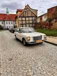 Mercedes-Benz Klasa E Mercedes-Benz W114 200D 1976r