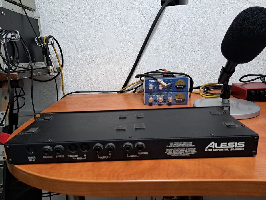 Alesis Quadraverb