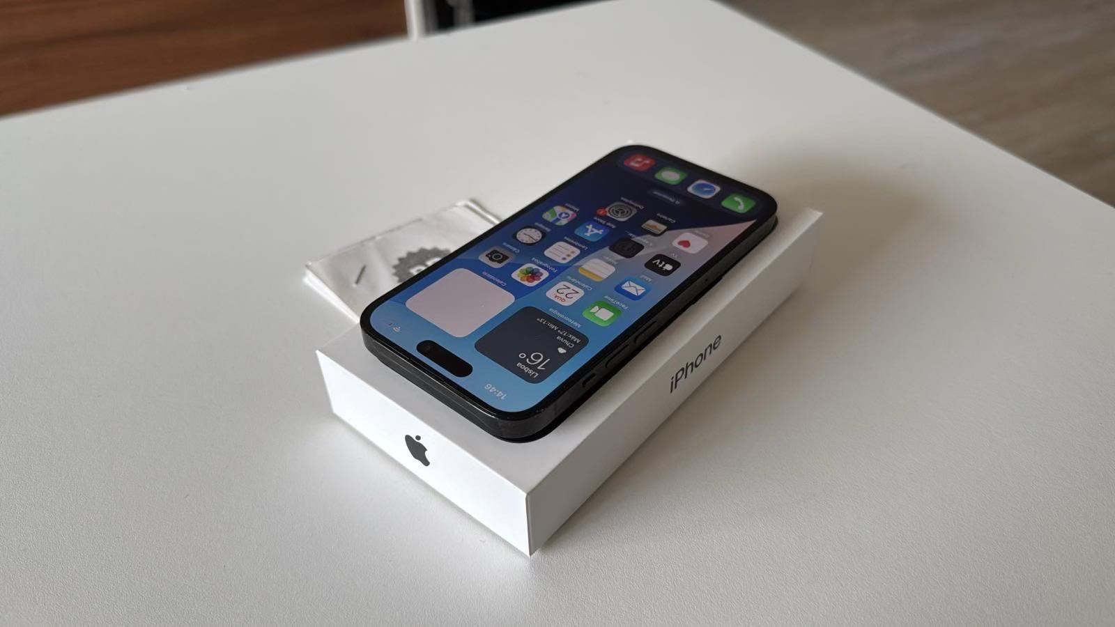 Vendo iPhone 14 Pro Max 128Gb Livre Preto Fatura e Garantia