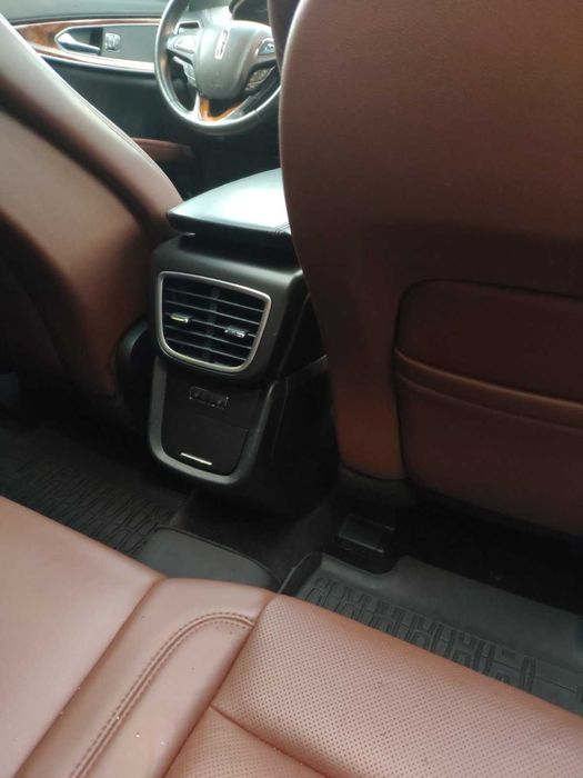 lincoln MKX 2017