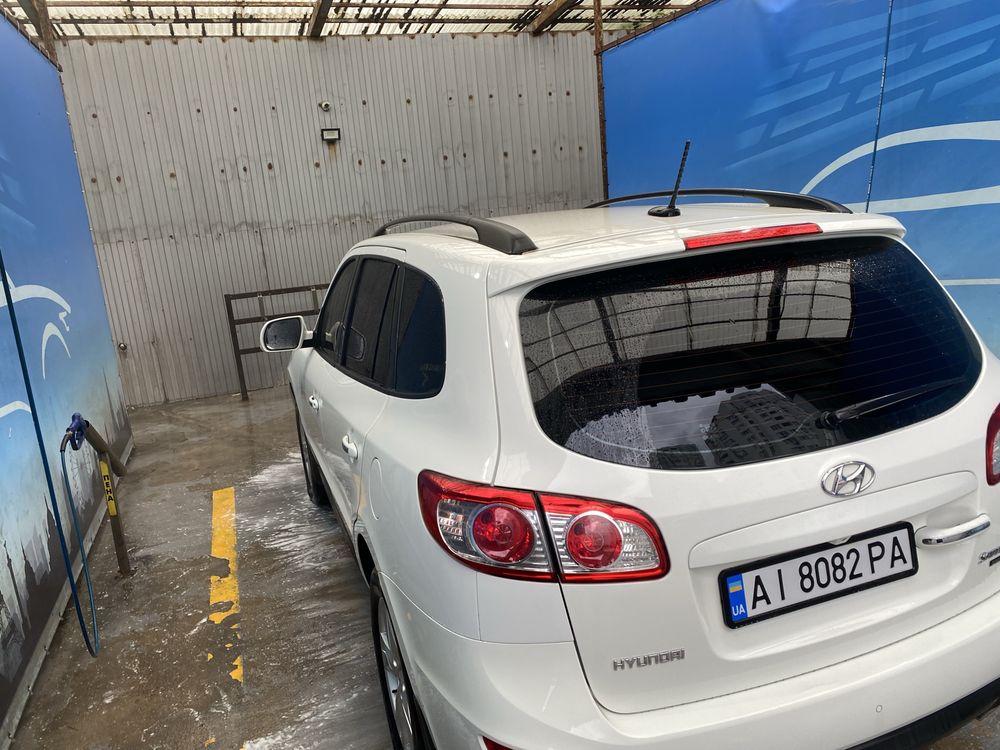 Файний автомобіль без дефектів