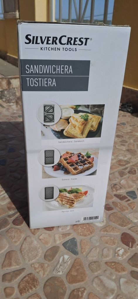 Tostadeira 3 em 1 (NOVA)