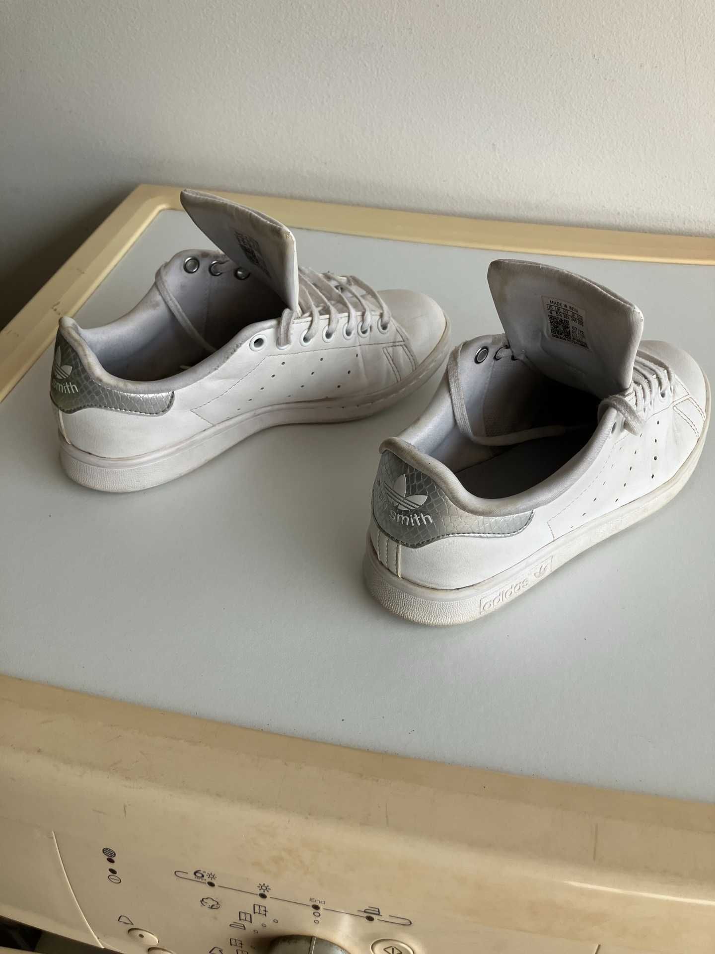 Sapatilhas ADIDAS STAN SMITH Nr. 38 2/3