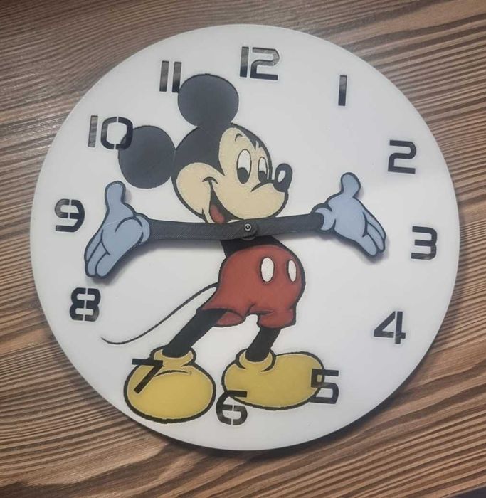 Ożyw swoje wnętrze z zegarem Myszki Miki 24 cm