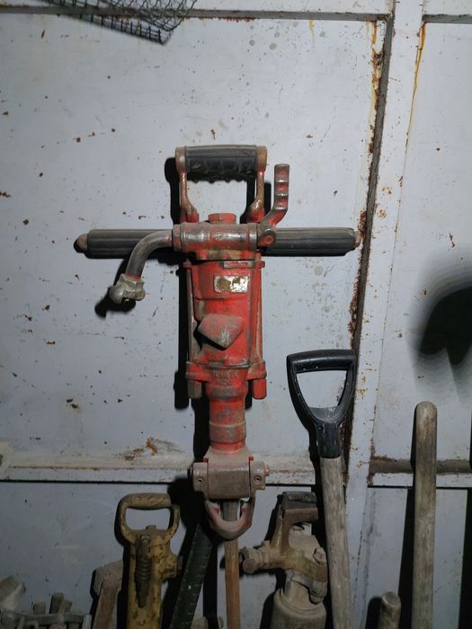 Martelo Perfurador de Mão, Jomelo M20