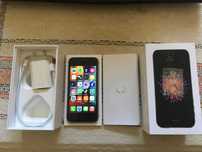 Apple Iphone SE 32Gb Komplet