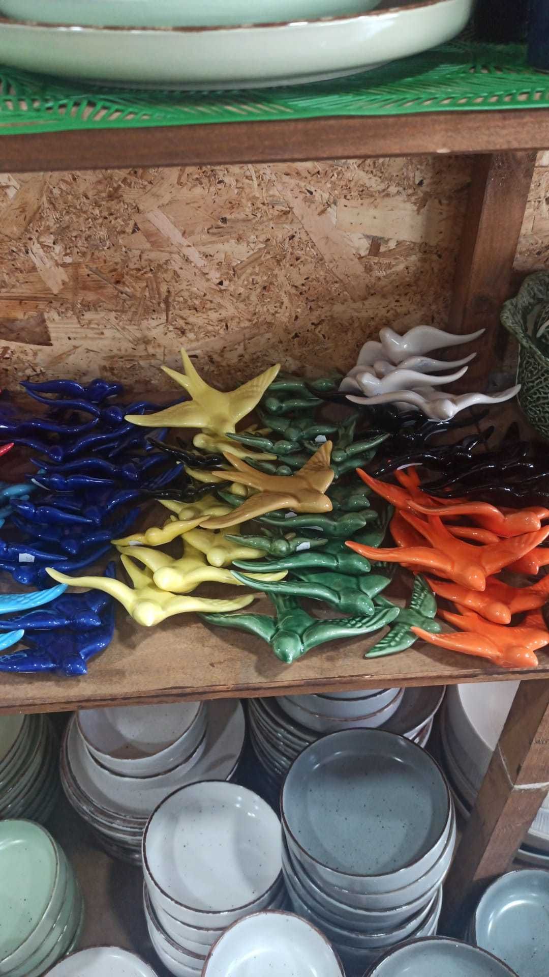Andorinha em Cerâmica Portuguesa e Louça Artesanal