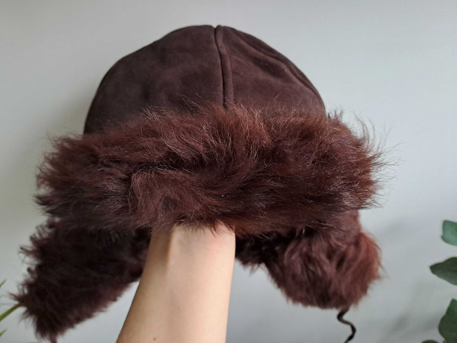 Czapka uszatka PRL skórzano-futrzana Żywieckie Zakłady Futrzarskie