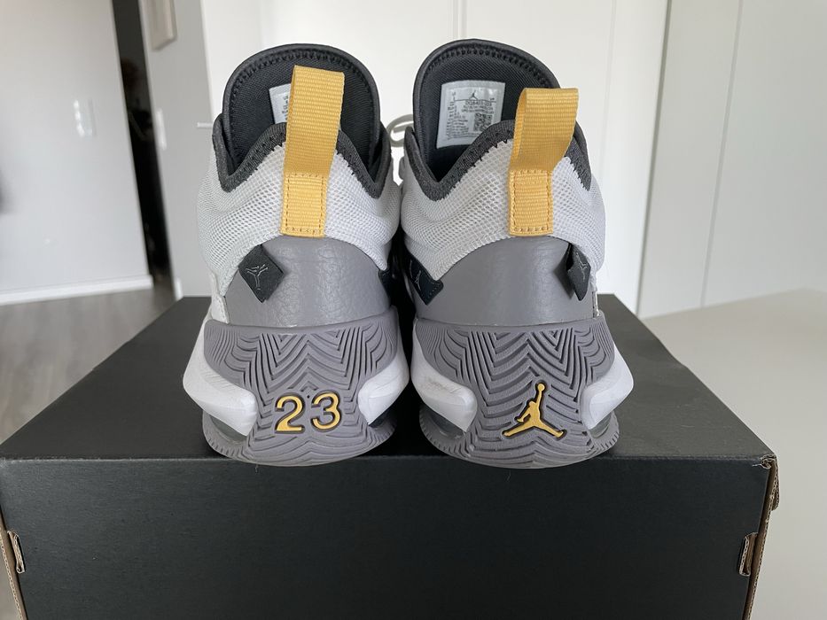 Ténis Jordan Stay Loyal 2