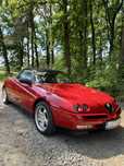 Alfa Romeo 916 Spider