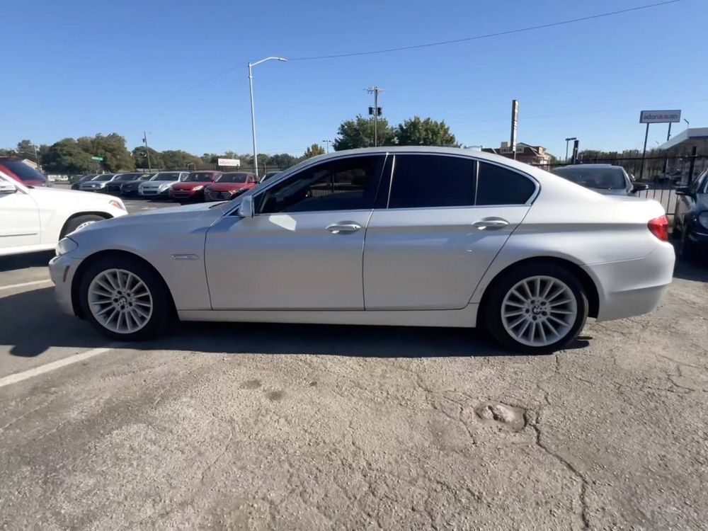 2012 BMW 5 Series 535i Premium Ціла із США під УБД