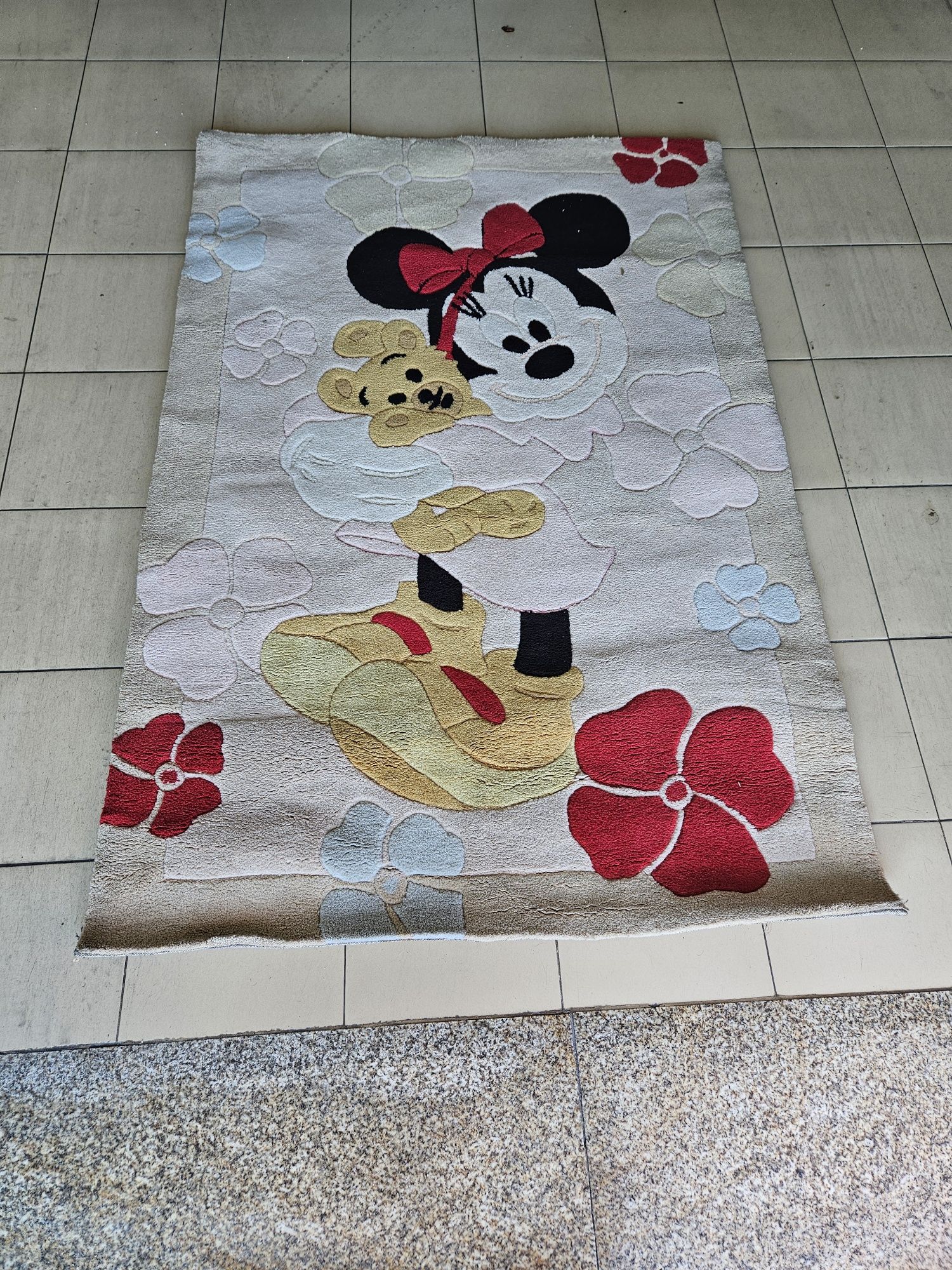 Tapete Minnie pêlo curto