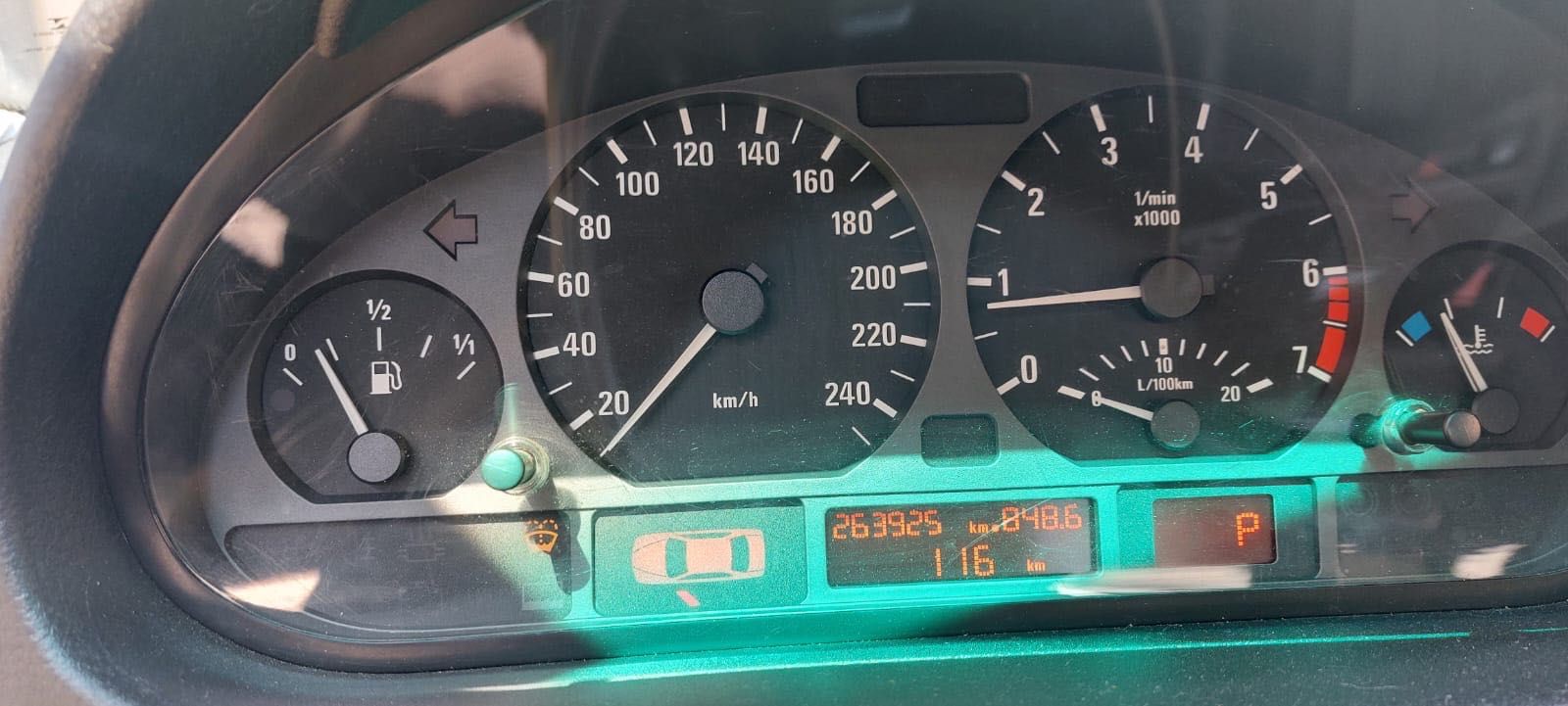 Продам BMW е46 компакт