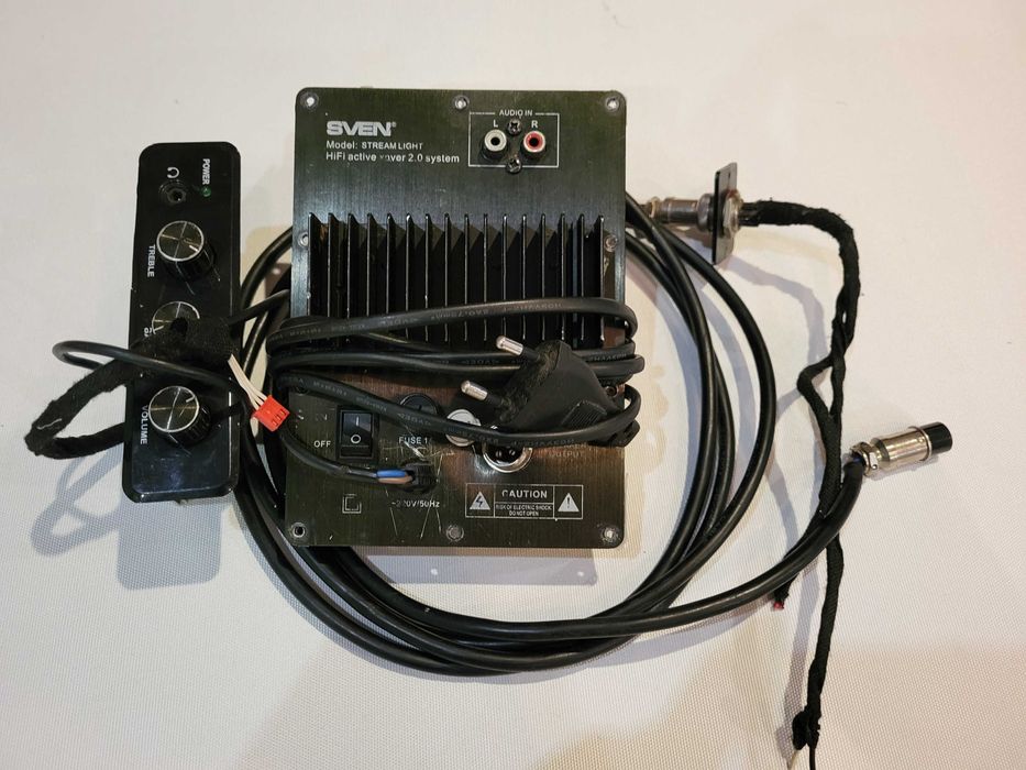 Усилитель для колонок Sven Stream Light (под ремонт / восстановление)