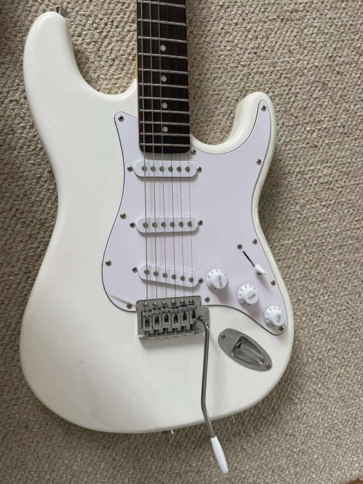 Harley Benton gitara elektryczna